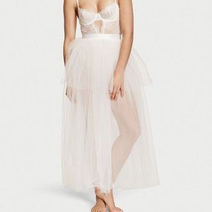 NEW VICTORIA'S SECRET WHITE TIERED TULLE LINGERIE SKIRT SMALL
